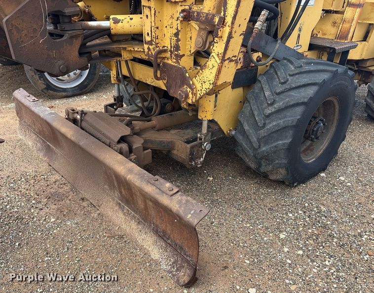 image for item DY2490 1985 Vermeer M455A trencher