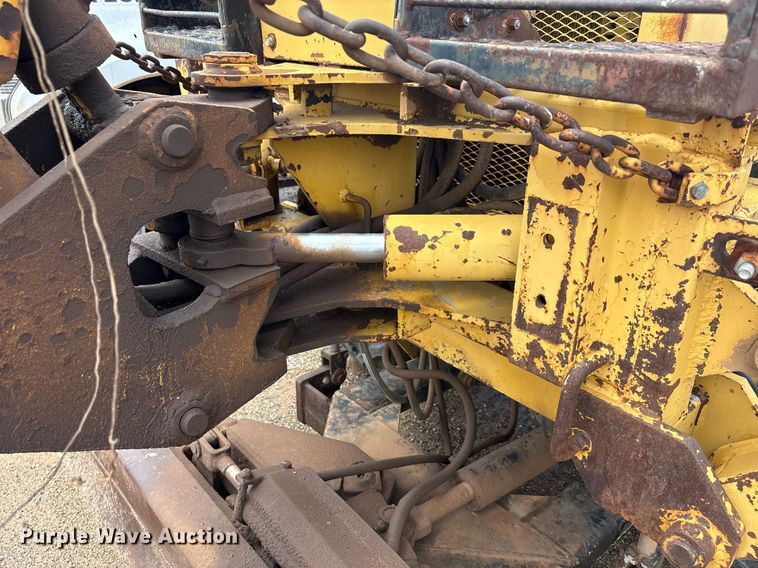 image for item DY2490 1985 Vermeer M455A trencher