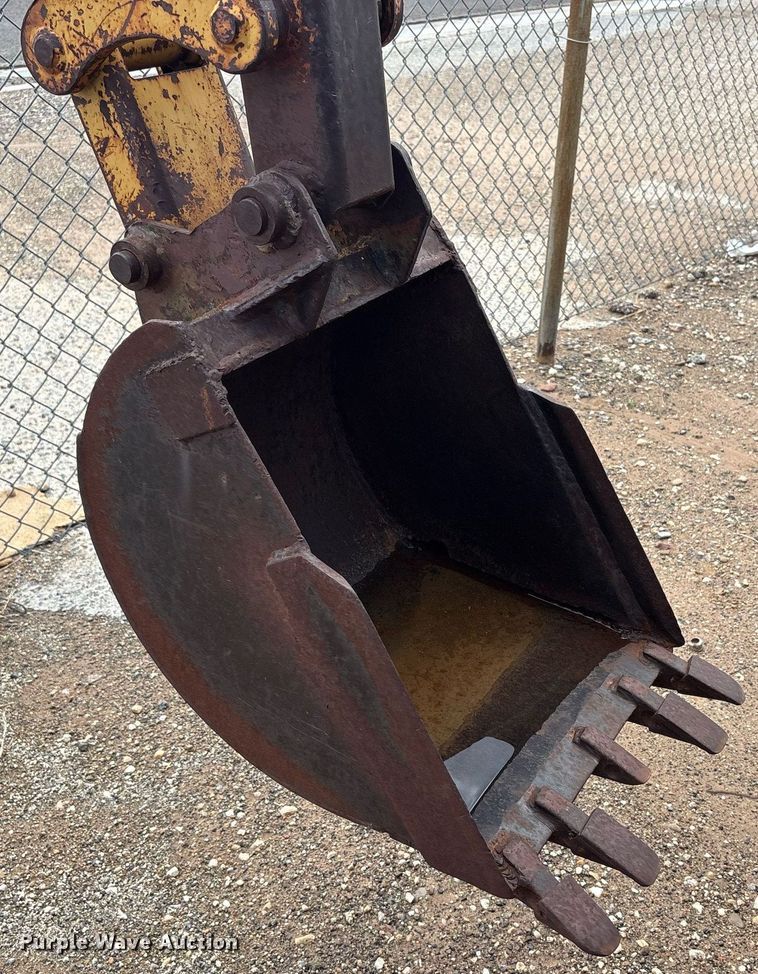 image for item DY2490 1985 Vermeer M455A trencher