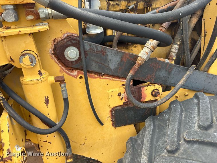 image for item DY2490 1985 Vermeer M455A trencher