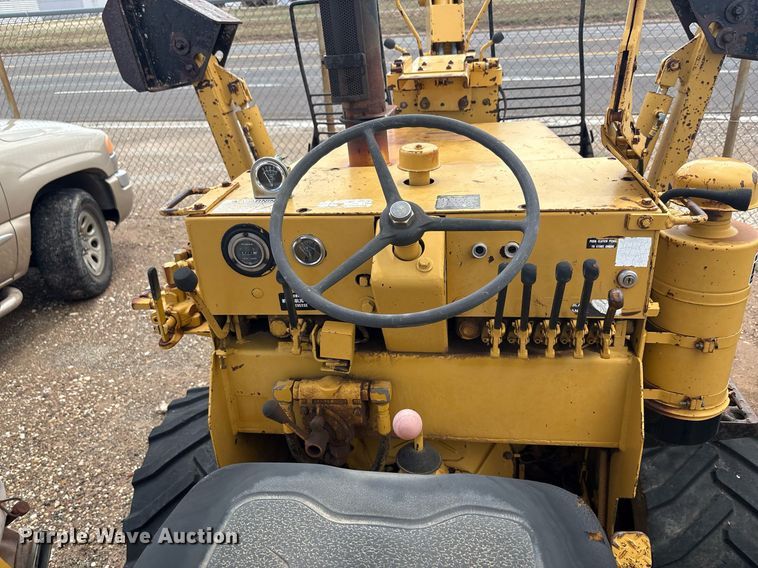 image for item DY2490 1985 Vermeer M455A trencher