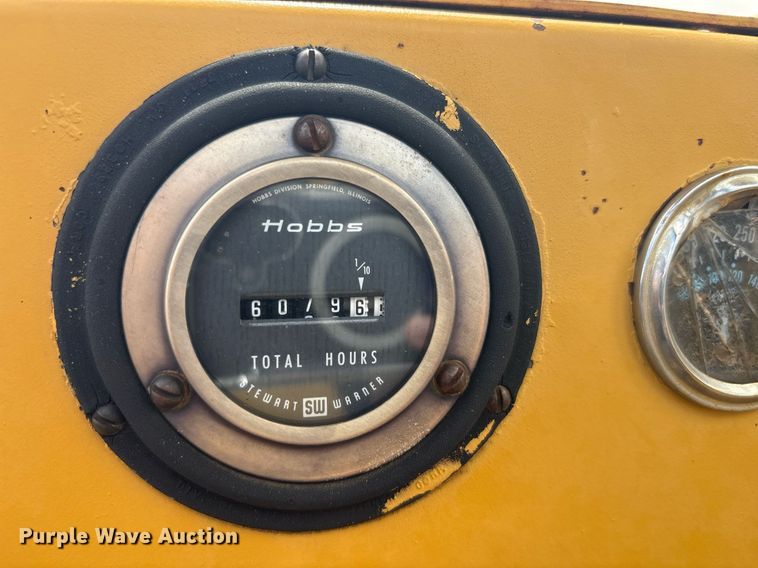 image for item DY2490 1985 Vermeer M455A trencher