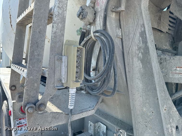 image for item DY7990 2003 Kenworth W900 ready mix truck