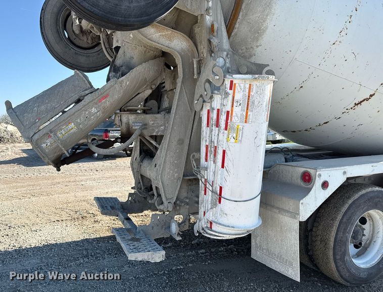 image for item DY7990 2003 Kenworth W900 ready mix truck