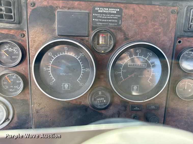 image for item DY7990 2003 Kenworth W900 ready mix truck