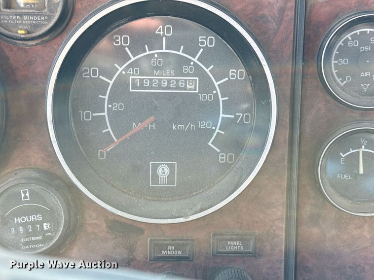 image for item DY7990 2003 Kenworth W900 ready mix truck