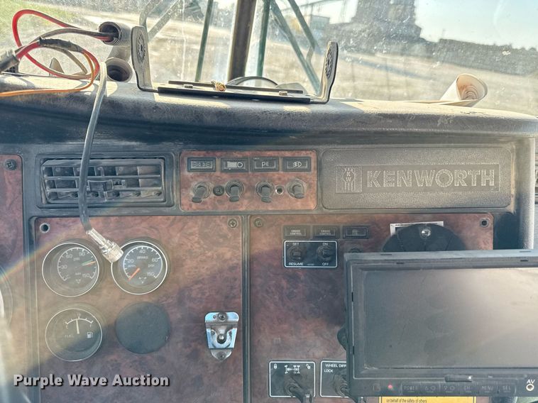 image for item DY7990 2003 Kenworth W900 ready mix truck