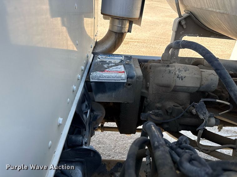 image for item DY7990 2003 Kenworth W900 ready mix truck