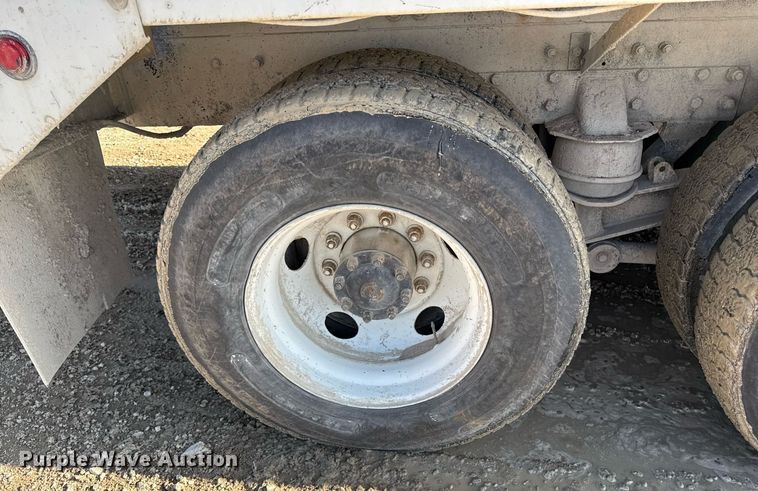 image for item DY7990 2003 Kenworth W900 ready mix truck