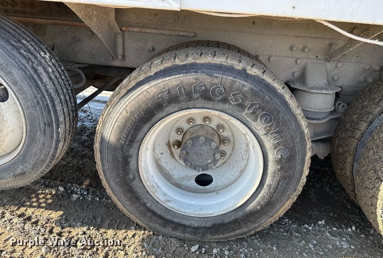 image for item DY7990 2003 Kenworth W900 ready mix truck