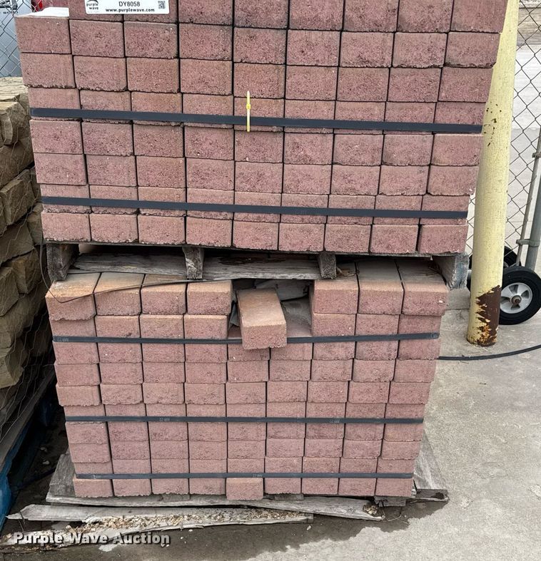image for item DY8058 Approximately 16 pallets of concrete blocks