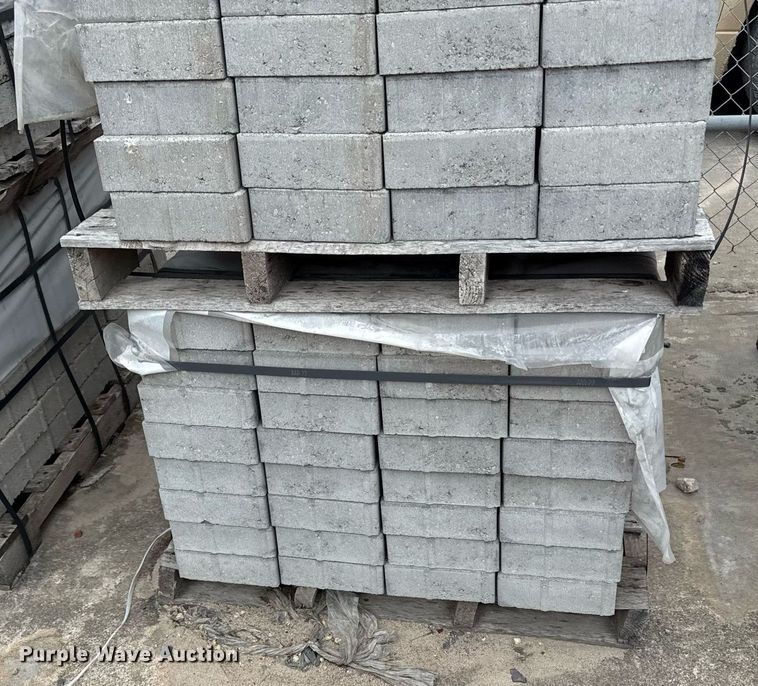 image for item DY8058 Approximately 16 pallets of concrete blocks