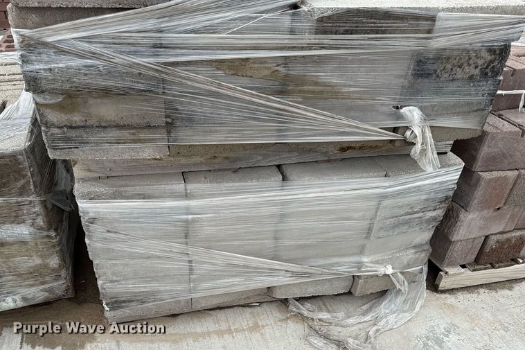 image for item DY8065 Approximately 11 pallets of landscape blocks