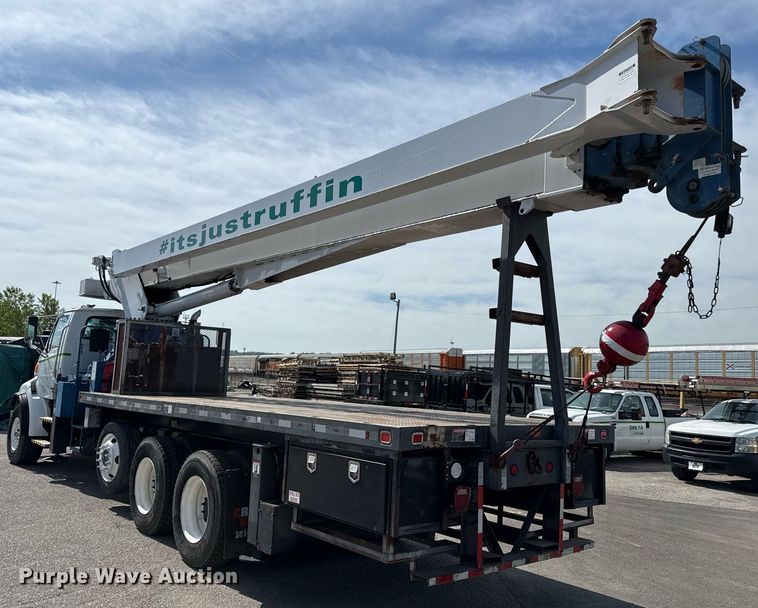 image for item DZ4022 2007 Sterling L9500 crane truck