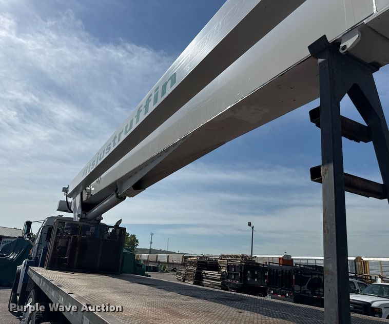 image for item DZ4022 2007 Sterling L9500 crane truck