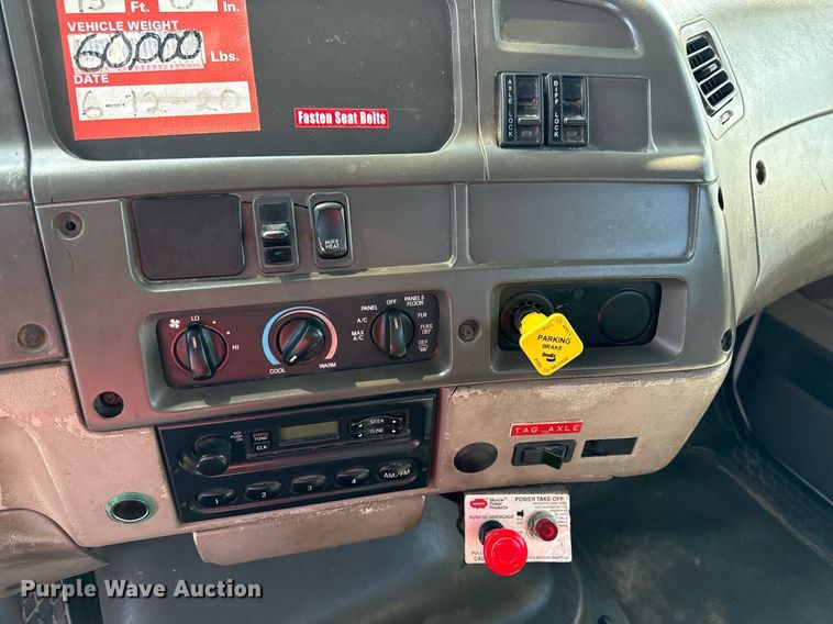 image for item DZ4022 2007 Sterling L9500 crane truck