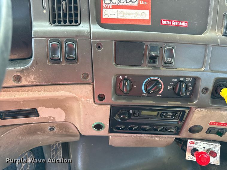 image for item DZ4022 2007 Sterling L9500 crane truck