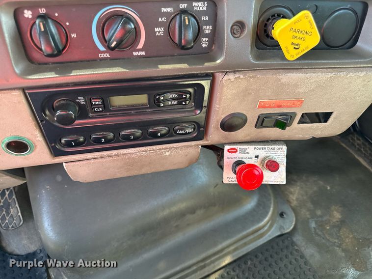 image for item DZ4022 2007 Sterling L9500 crane truck