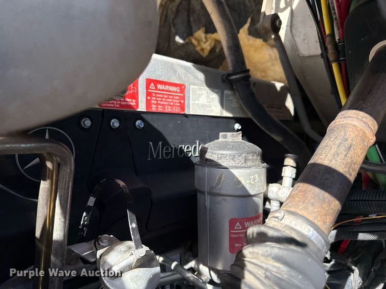 image for item DZ4022 2007 Sterling L9500 crane truck