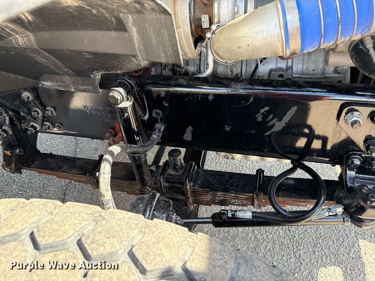 image for item DZ4022 2007 Sterling L9500 crane truck