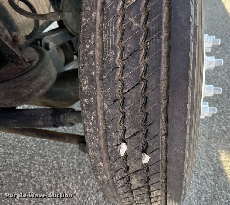 image for item DZ4022 2007 Sterling L9500 crane truck