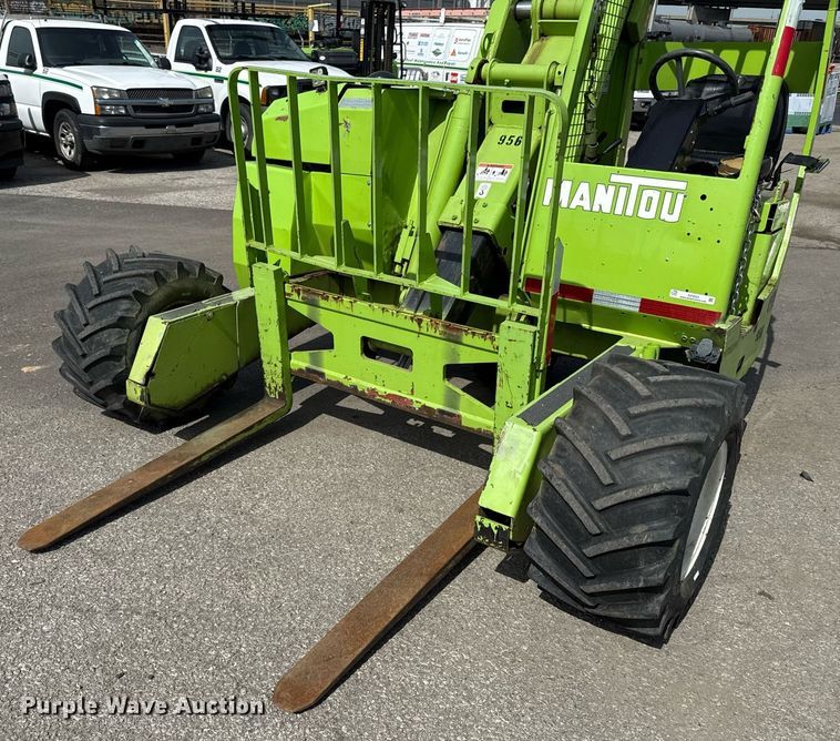 image for item DZ4023 2000 Manitou TYT 320FL forklift