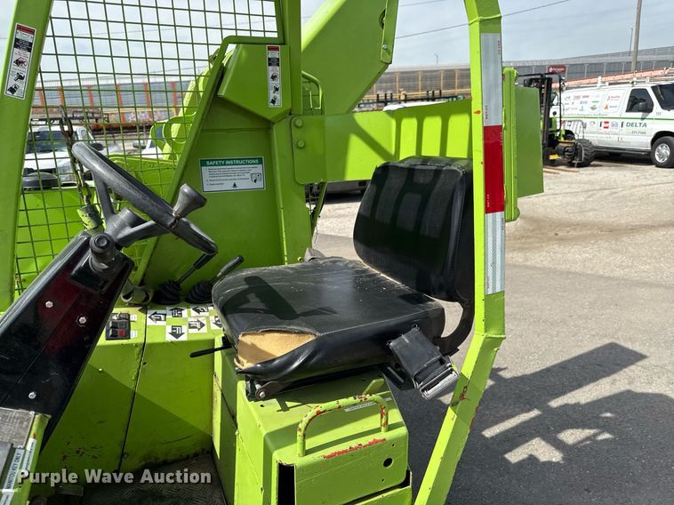 image for item DZ4023 2000 Manitou TYT 320FL forklift