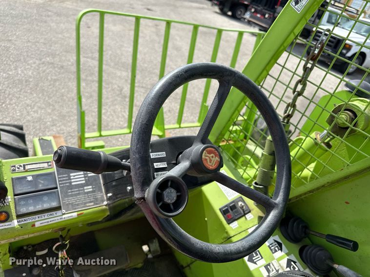 image for item DZ4023 2000 Manitou TYT 320FL forklift