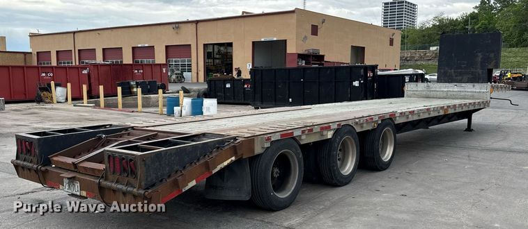 image for item DZ4031 1997 Wilson CF-900 drop deck equipment trailer