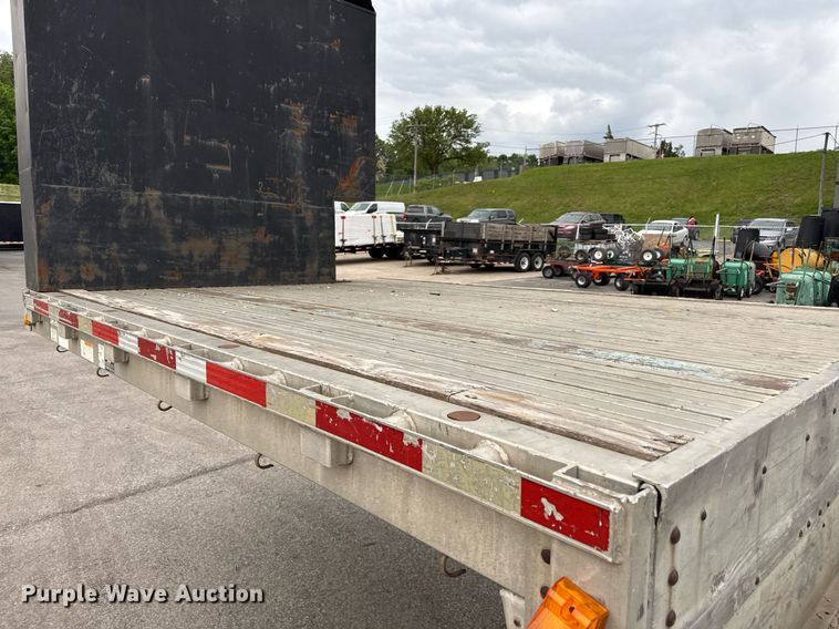 image for item DZ4031 1997 Wilson CF-900 drop deck equipment trailer