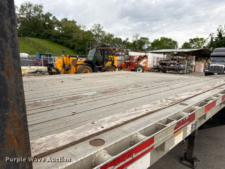 image for item DZ4031 1997 Wilson CF-900 drop deck equipment trailer