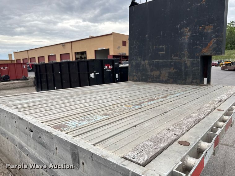 image for item DZ4031 1997 Wilson CF-900 drop deck equipment trailer