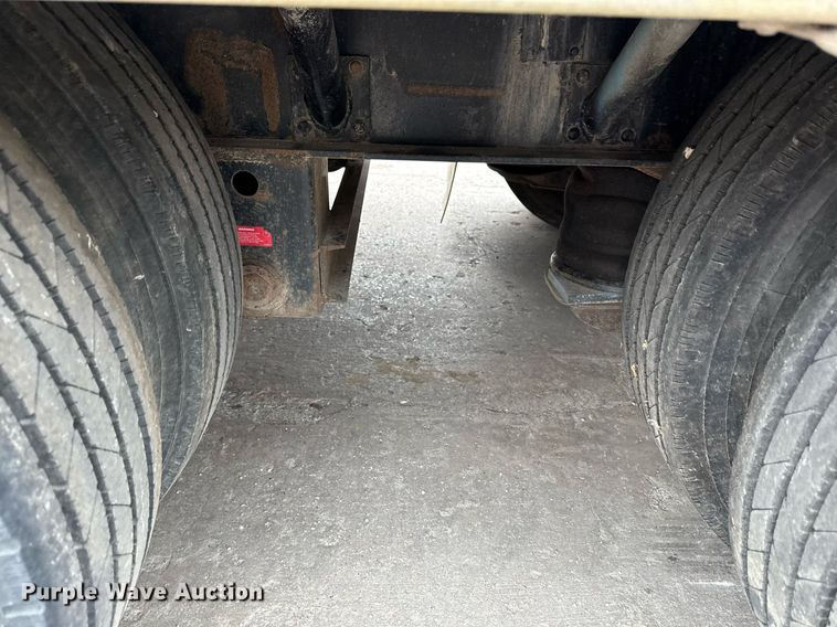 image for item DZ4031 1997 Wilson CF-900 drop deck equipment trailer