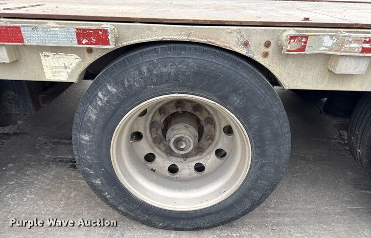 image for item DZ4031 1997 Wilson CF-900 drop deck equipment trailer