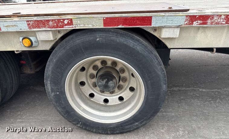 image for item DZ4031 1997 Wilson CF-900 drop deck equipment trailer