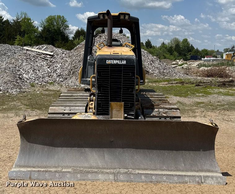 image for item DZ4035 2013 Caterpillar D5K2 LGP dozer