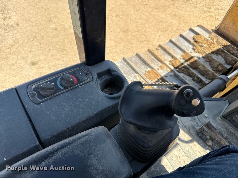 image for item DZ4035 2013 Caterpillar D5K2 LGP dozer