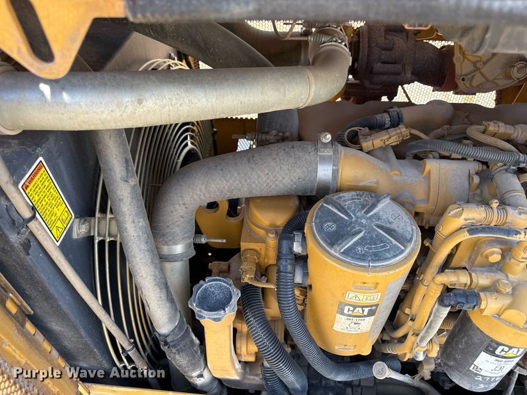 image for item DZ4035 2013 Caterpillar D5K2 LGP dozer