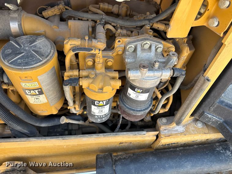 image for item DZ4035 2013 Caterpillar D5K2 LGP dozer