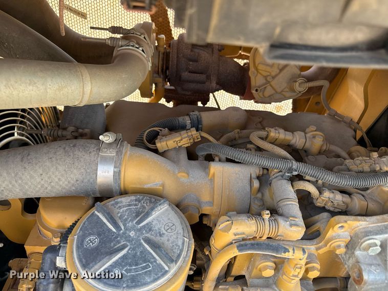 image for item DZ4035 2013 Caterpillar D5K2 LGP dozer