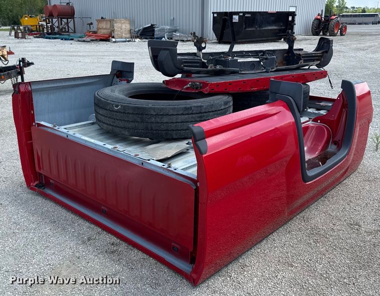 image for item DZ4036 Pickup truck bed