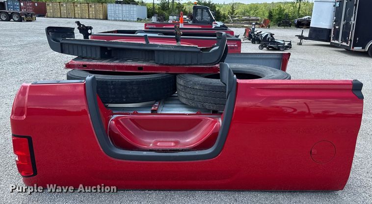 image for item DZ4036 Pickup truck bed