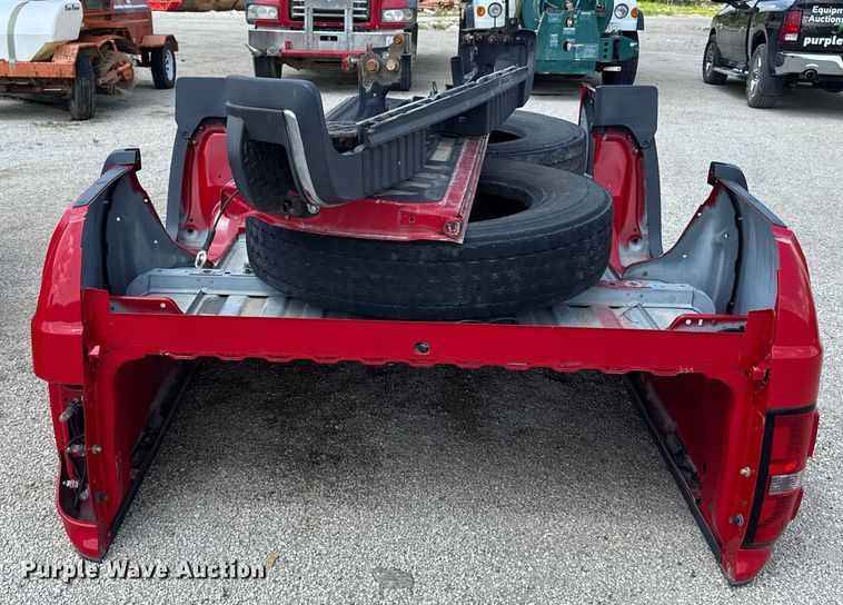 image for item DZ4036 Pickup truck bed