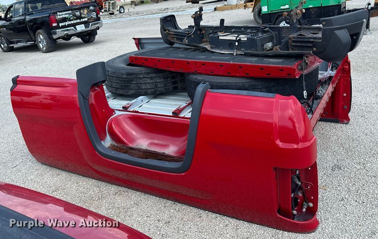 image for item DZ4036 Pickup truck bed