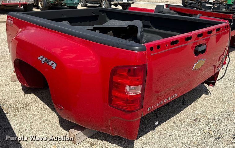 image for item DZ4037 Pickup truck bed