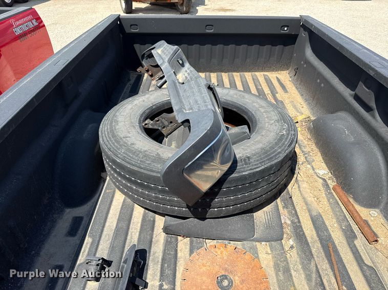 image for item DZ4037 Pickup truck bed
