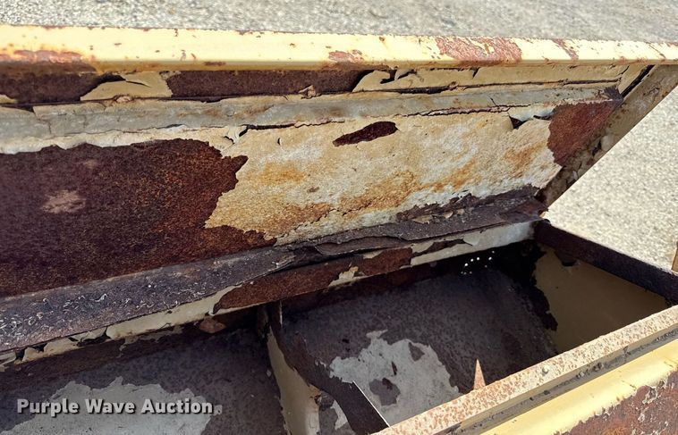 image for item DZ4041 Land Pride PS15-72 seeder