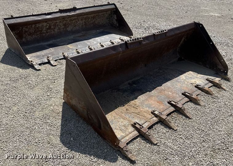 image for item DZ4045 Bobcat skid steer bucket