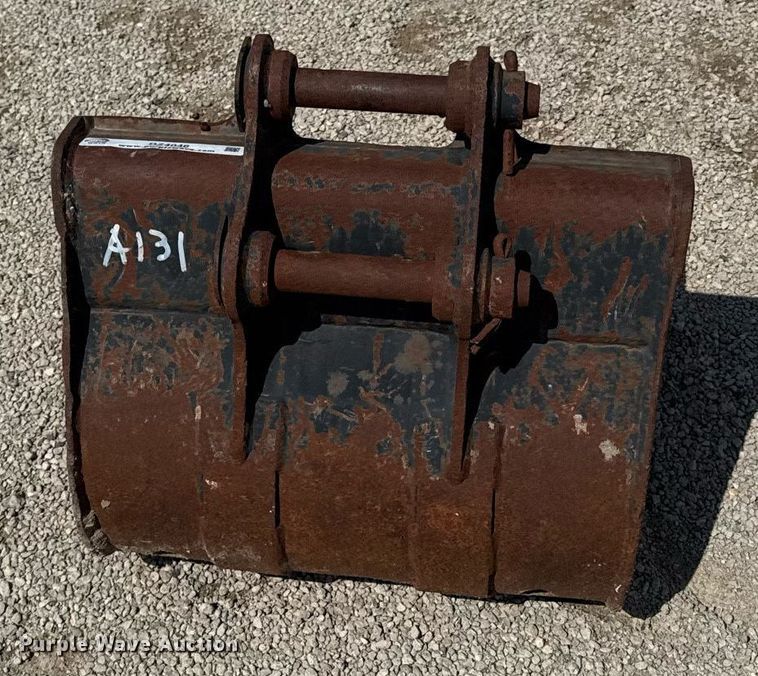 image for item DZ4046 Caterpillar excavator bucket