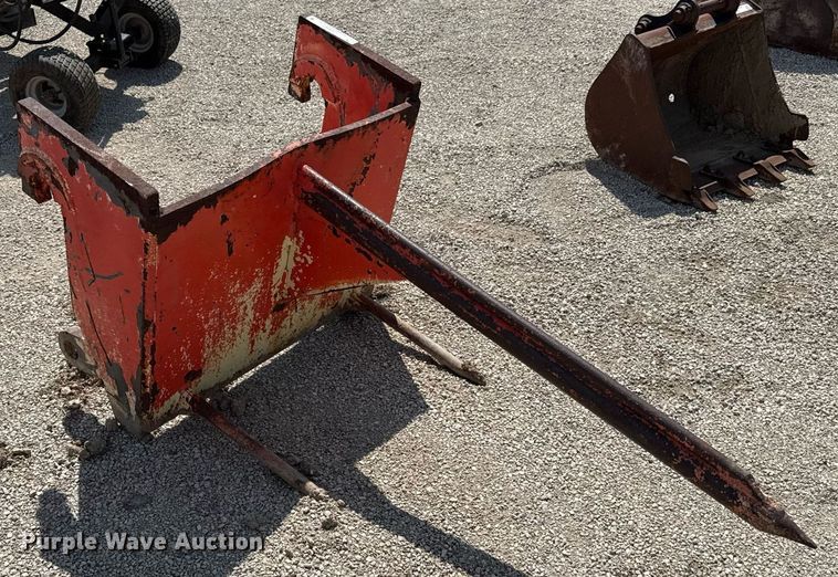 image for item DZ4047 Wheel loader bale spear